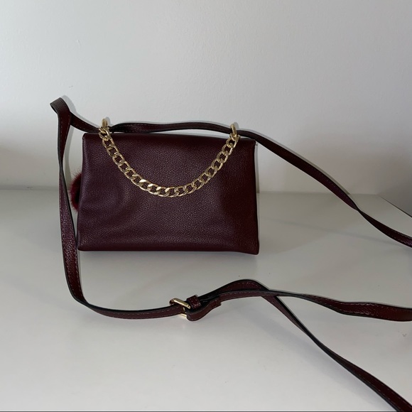 Aldo Burgundy Crossbody Purse Gold Tone Accents - Picture 2 of 9